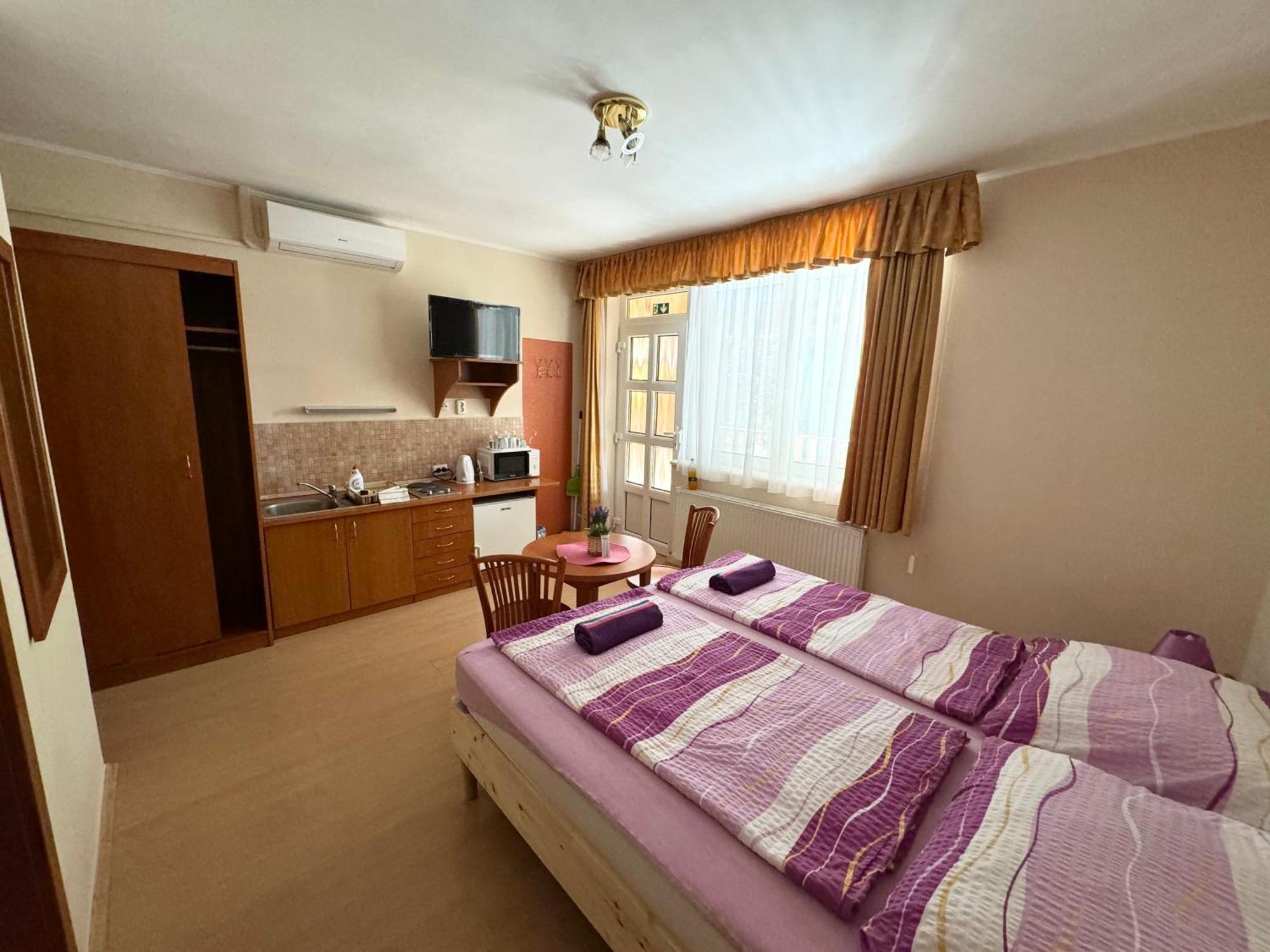 Zam-Zem Holiday Apartman Hajdúszoboszló Buitenkant foto
