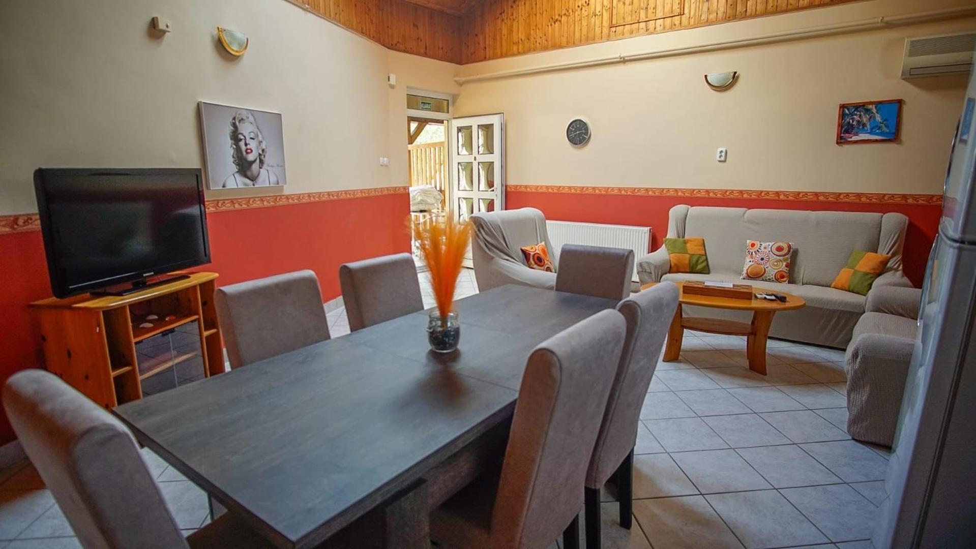 Zam-Zem Holiday Apartman Hajdúszoboszló Buitenkant foto