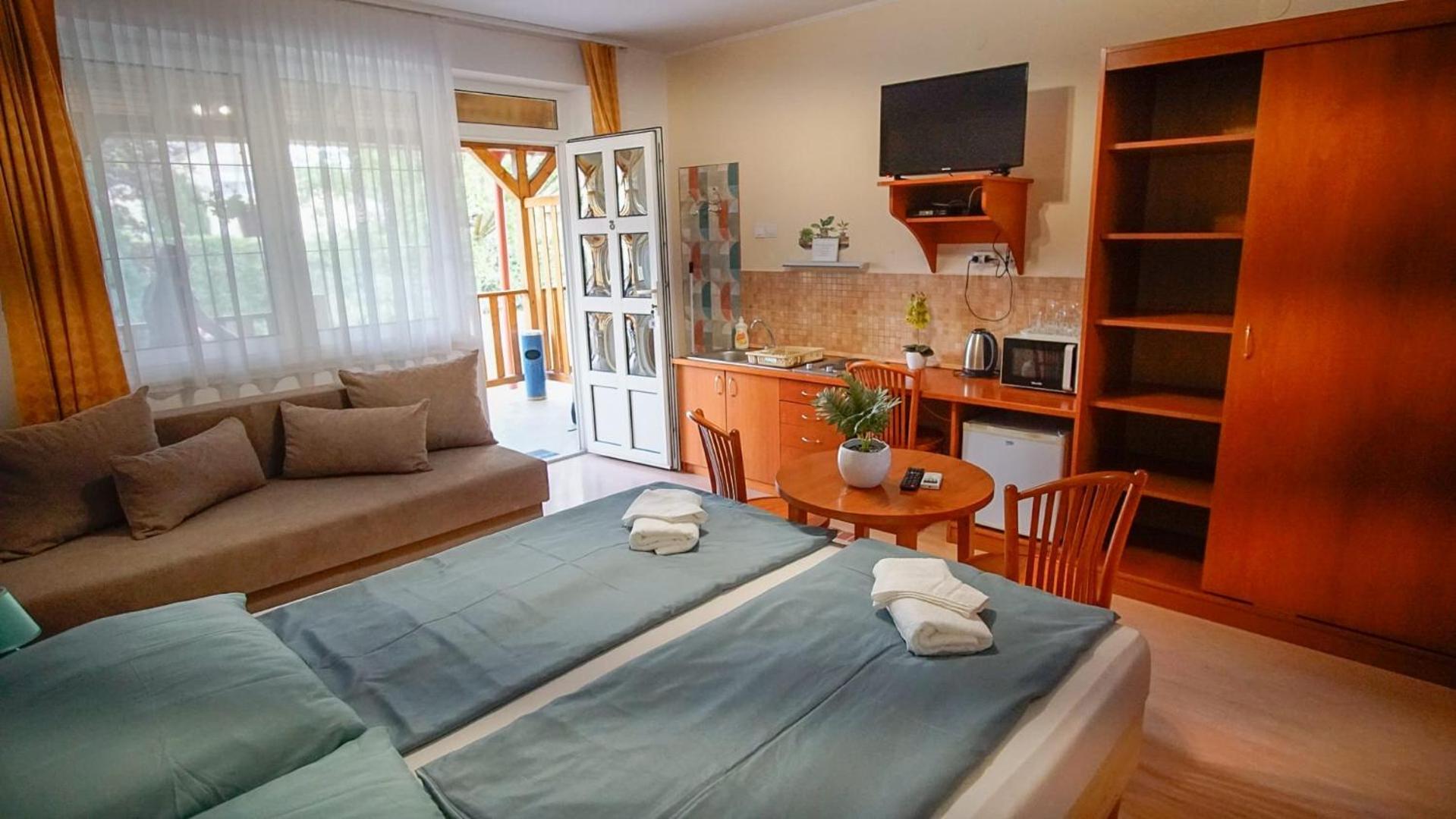 Zam-Zem Holiday Apartman Hajdúszoboszló Buitenkant foto